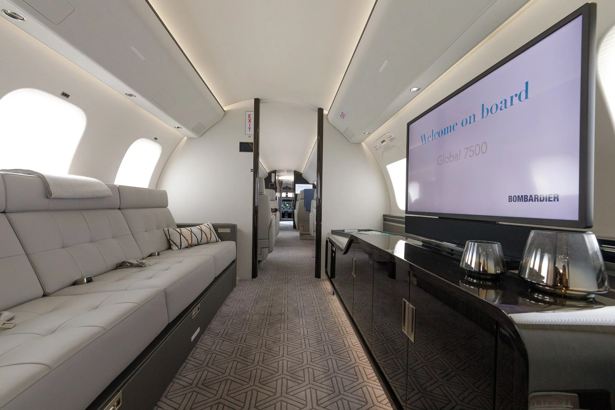 Bombardier Global 7500 – Entertainment